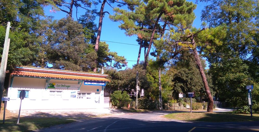Services et prestations du Camping Les Ombrages, camping 2 étoiles à 250m de la plage, location de mobil homes, camping résidentiel à Meschers sur Gironde près de Royan en Charente Maritime