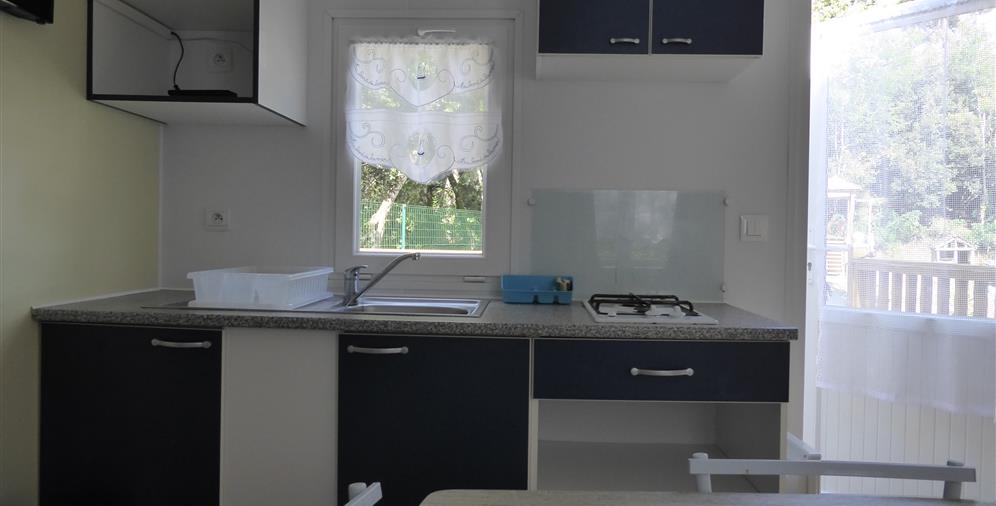 Location de mobil homes au Camping Les Ombrages, camping 2 étoiles à 250m de la plage, camping résidentiel à Meschers sur Gironde près de Royan en Charente Maritime