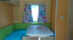 Location mobile-home 2/3 personnes espace repas, au camping les ombrages, camping 2 étoiles à 250m de la plage, camping résidentiel à Meschers sur Gironde près de Royan en Charente Maritime 