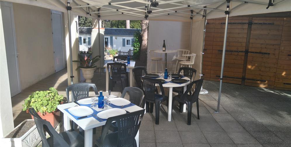 la p'tite guinguette du camping les ombrages  a consommer sur place
