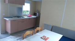 Location de mobil homes au Camping Les Ombrages, camping 2 étoiles